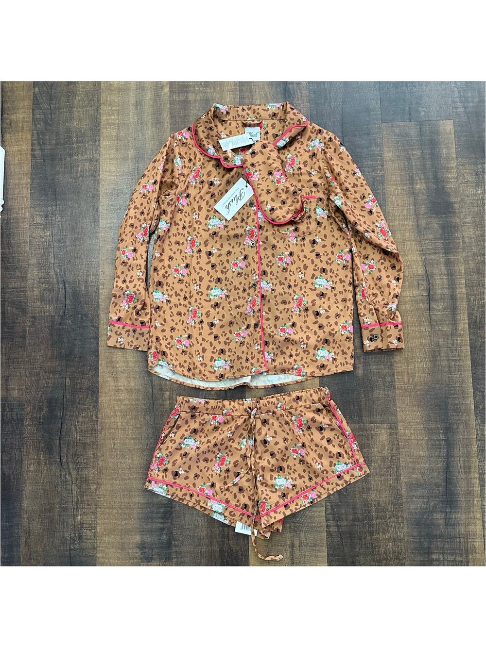 Plush Leopard Floral Satin Pajama Set with Shorts & Eye Mask Size XS